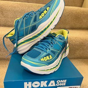 NIB - Hoka  One One Stinson running shoes